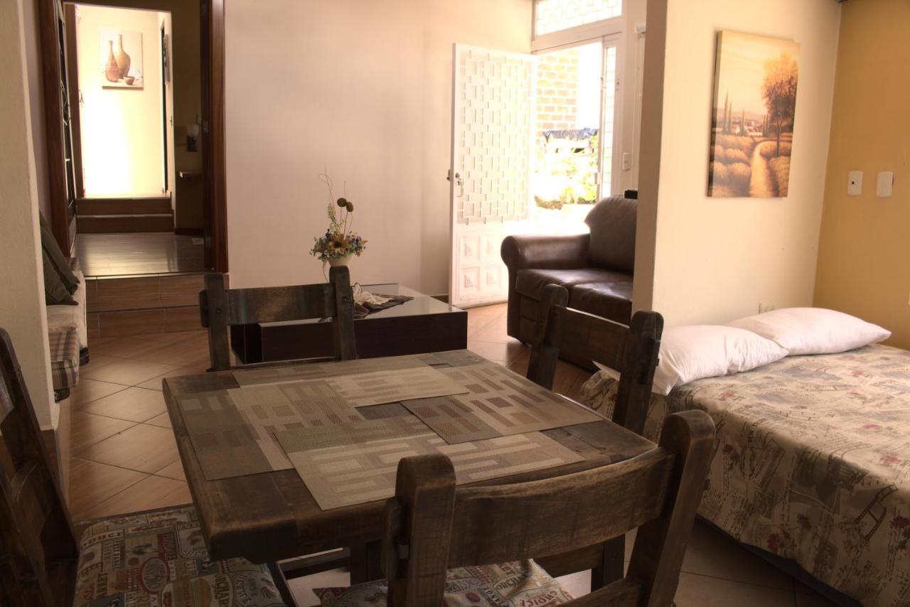Bed and Breakfast Casatodosantos Cuenca Exterior foto