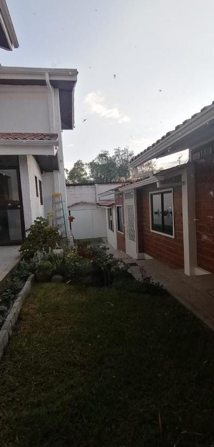 Bed and Breakfast Casatodosantos Cuenca Exterior foto