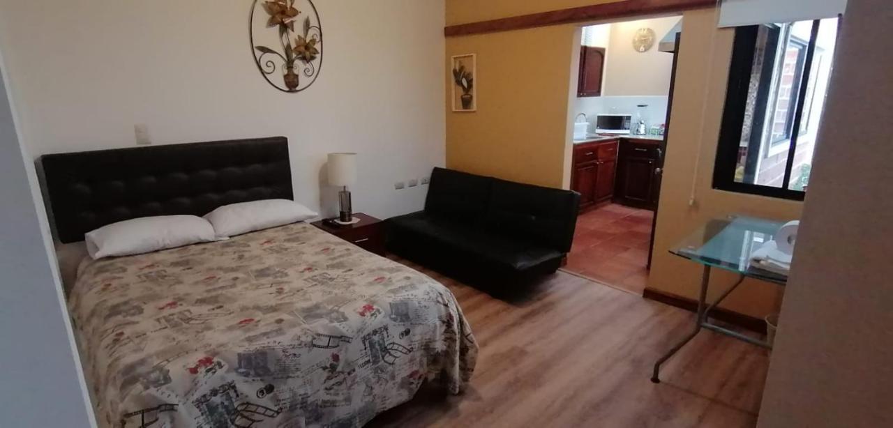 Bed and Breakfast Casatodosantos Cuenca Exterior foto