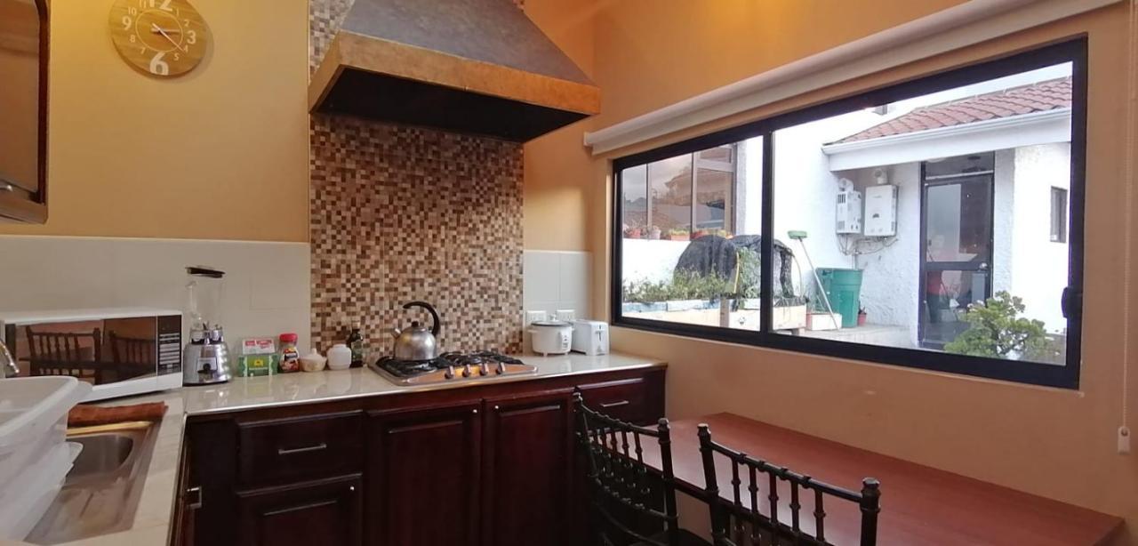 Bed and Breakfast Casatodosantos Cuenca Exterior foto