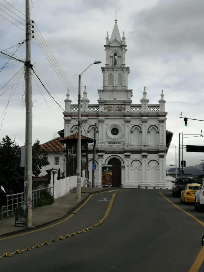 Bed and Breakfast Casatodosantos Cuenca Exterior foto
