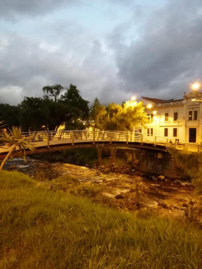 Bed and Breakfast Casatodosantos Cuenca Exterior foto