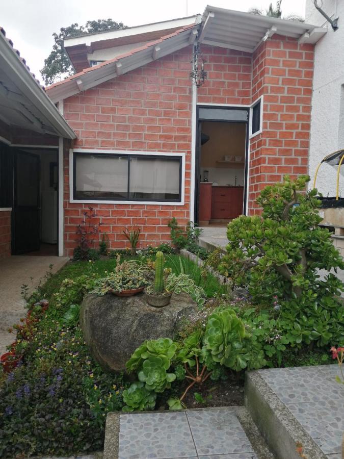 Bed and Breakfast Casatodosantos Cuenca Exterior foto
